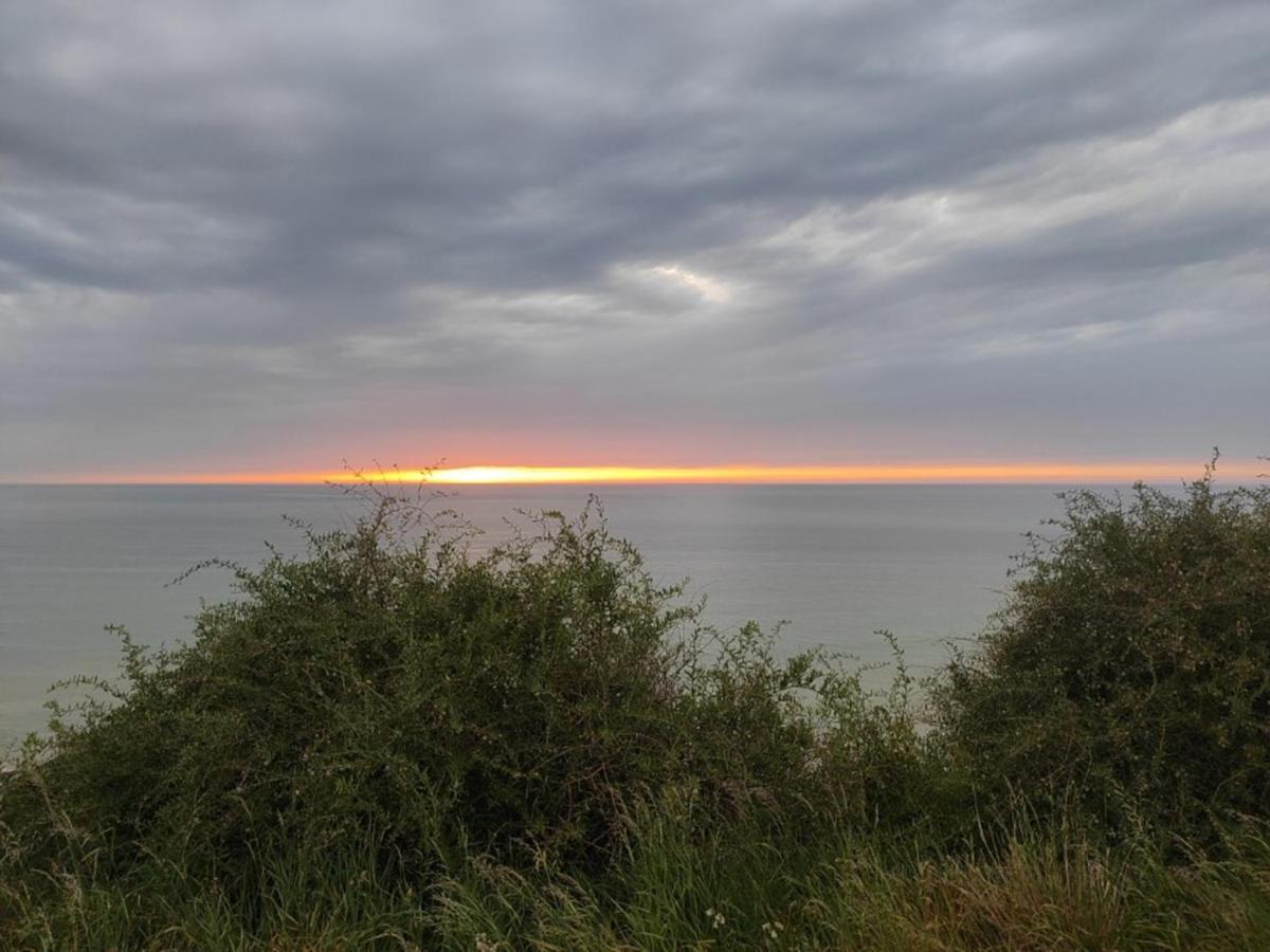 ホテル Vue Sur Mer メール・レ・バン エクステリア 写真